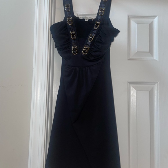 Dress - Picture 5 of 5